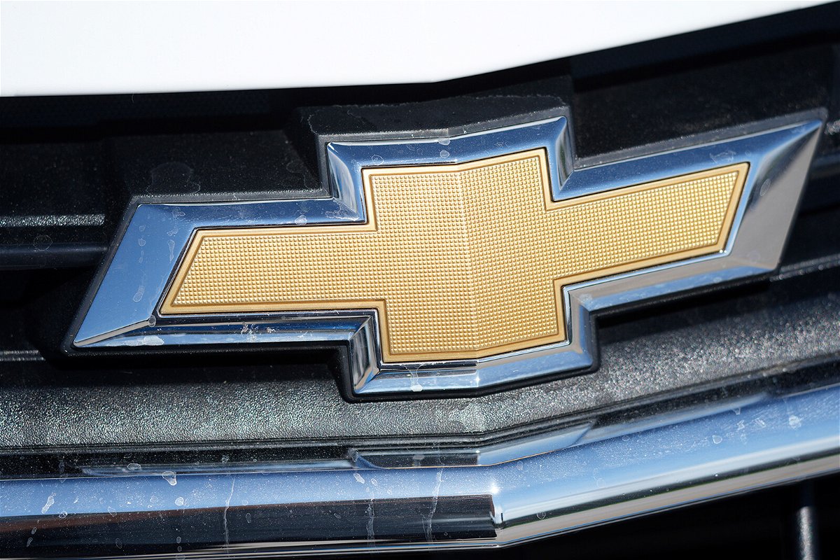 <i>David Zalubowski/AP</i><br/>The company logo shines off the grille of 2021 Equinox sports-utility vehicle at a Chevrolet dealership September 12