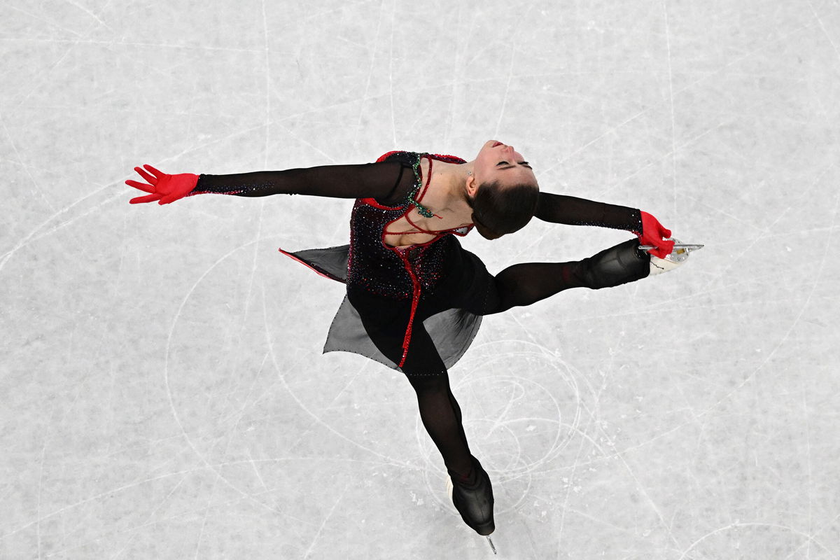 <i>ANTONIN THUILLIER/AFP/AFP via Getty Images</i><br/>The International Skating Union (ISU) announced on June 7 that it will gradually increase the minimum age for senior competitions from 15 to 17.