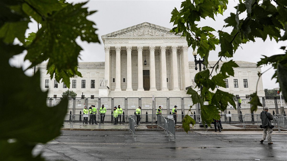 <i>Valerie Plesch/Bloomberg/Getty Images</i><br/>Security is seen outside the US Supreme Court in Washington