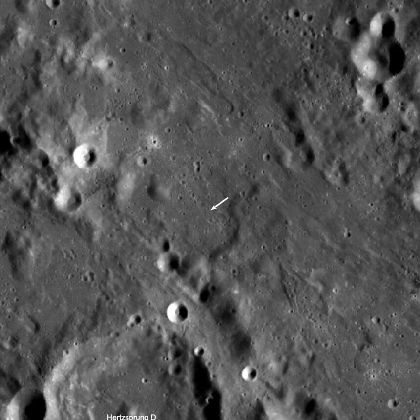 New double crater seen on the moon after mystery rocket impact - ABC17NEWS