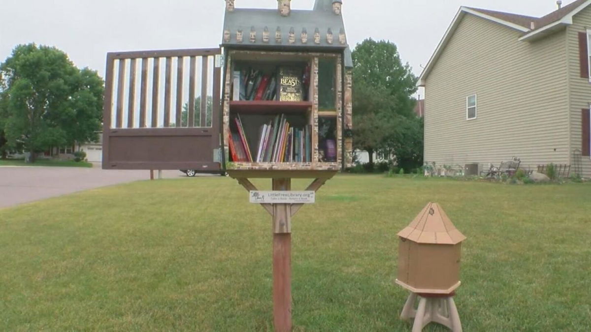 <i>WCCO</i><br/>Woodbury mother and breast cancer survivor Charissa Bates is spreading the magic behind the Free Little Library.