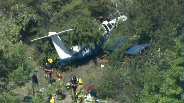 <i>KTVT</i><br/>A small aircraft crashed in a wooded area near Dallas Executive Airport