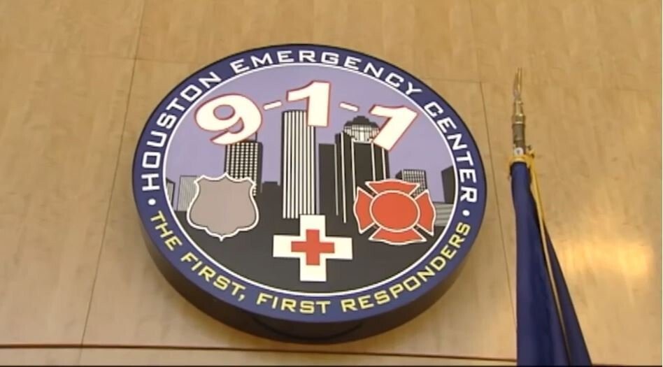 <i>KTRK</i><br/>A 911 call-taker heard sleeping on a call is under investigation.