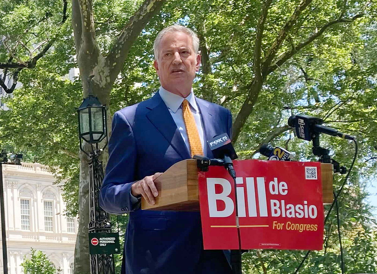 <i>Chris Sommerfeldt/New York Daily News/TNS/Getty Images</i><br/>Former New York City Mayor Bill de Blasio in City Hall Park in Manhattan on Monday