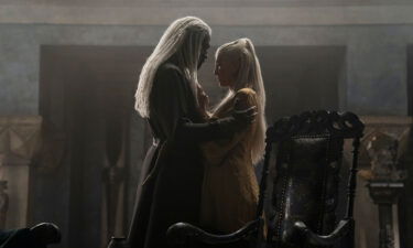 Steve Toussaint as Lord Corlys Velaryon and Eve Best as Princess Rhaenys Targaryen in "House of the Dragon."