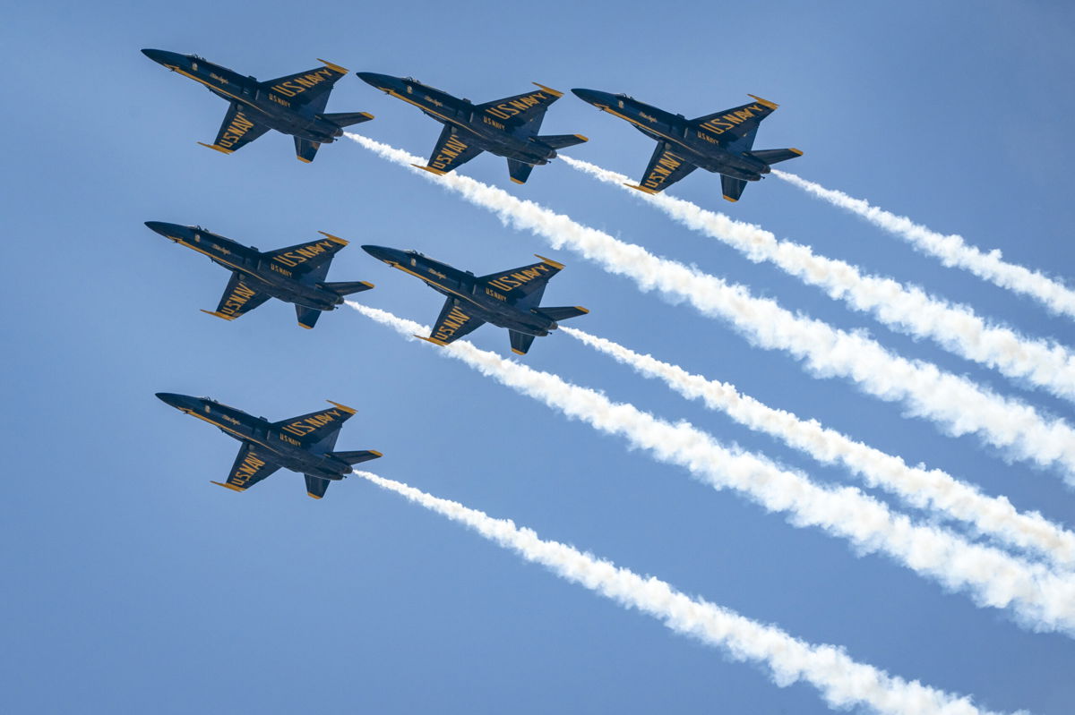 Blue Angels Select First Female Fighter Jet Demonstration Pilot Abc17news