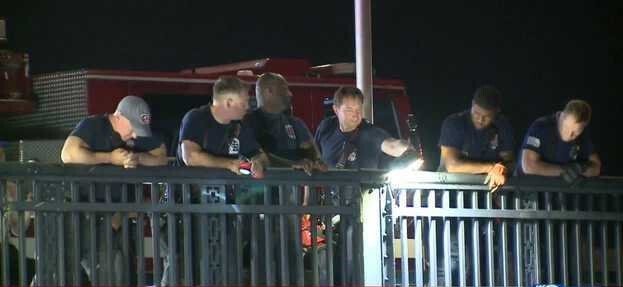 <i>WISN</i><br/>Dive teams pulled one person from the Milwaukee River early Monday morning.