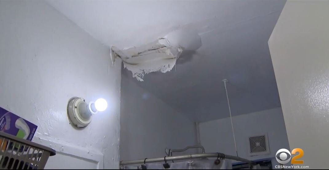 <i>WCBS</i><br/>Another tenant showed CBS2's Kevin Rincon her bathroom ceiling
