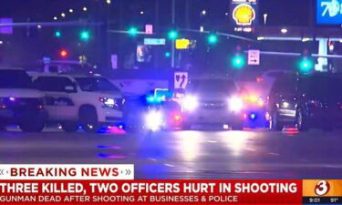 Two Phoenix police officers are injured and three people