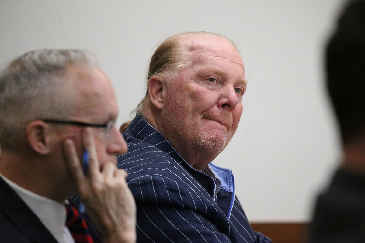 <i>Stuart Cahill/Pool via REUTERS</i><br/>Chef Mario Batali