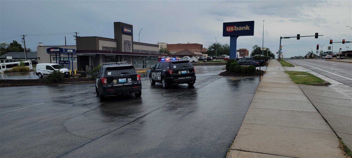 Columbia police cruisers sit outside the U.S. Bank on Business Loop 70 in Columbia on Friday, Sept. 2, 2022.
