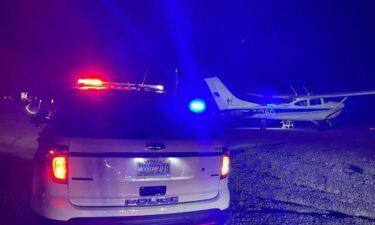 Plane lands on US 95 near Boulder City following malfunction.