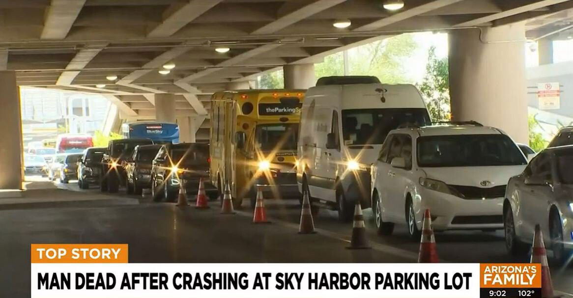 <i>KPHO/KTVK</i><br/>A deadly car crash at a Sky Harbor parking garage led to lane closures and delays for travelers Sunday morning.