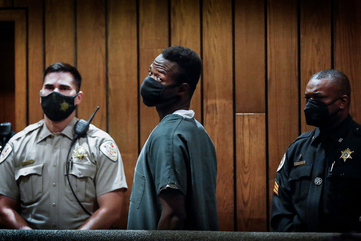 <i>Mark Weber/Associated Press</i><br/>Cleotha Henderson (center) appears in Judge Louis Montesi courtroom for his arraignment on September 6 in Memphis