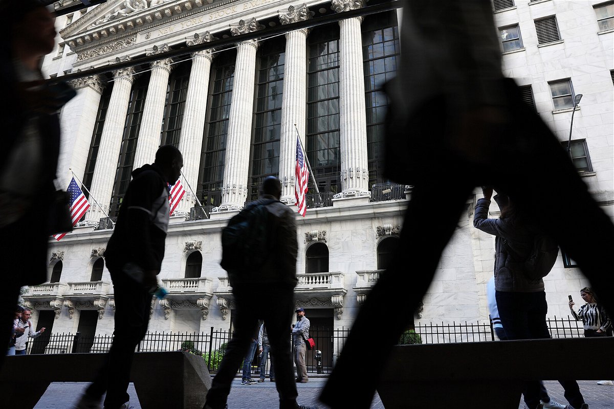 <i>Spencer Platt/Getty Images</i><br/>Major CEOs aren't buying the notion that the US economy could have a soft landing following a series of historically large interest rate hikes by the Federal Reserve to fight inflation.