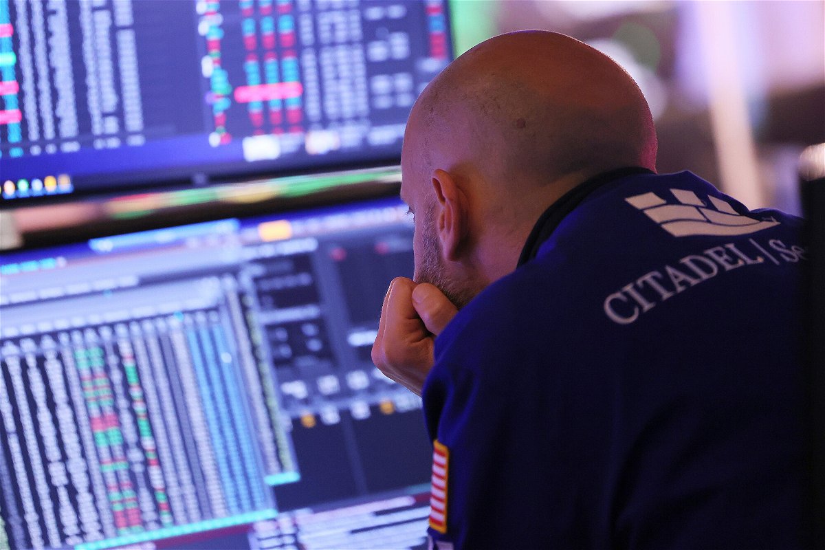 <i>Michael M. Santiago/Getty Images</i><br/>The Dow rallies more than 1