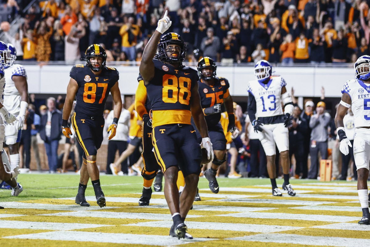 Tennessee tight end Princeton Fant (88) celebrates after scoring a touchdown during the first half of an NCAA college football game against Kentucky, Saturday, Oct. 29, 2022, in Knoxville, Tennessee. The Volunteers are ranked No. 1 in the first College Football Playoff rankings.