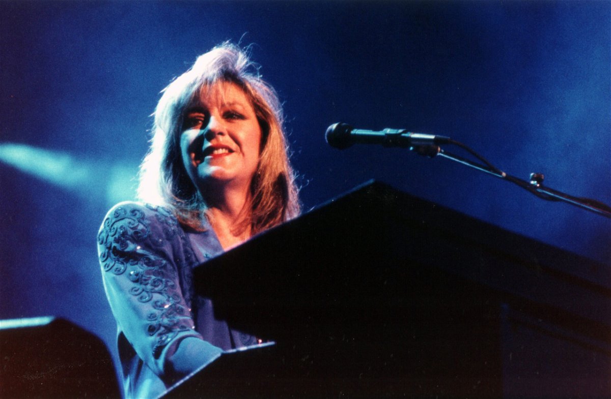 <i>Jim Steinfeldt/Michael Ochs Archives/Getty Images</i><br/>Christine McVie performs with Fleetwood Mac at the Met Center in Bloomington