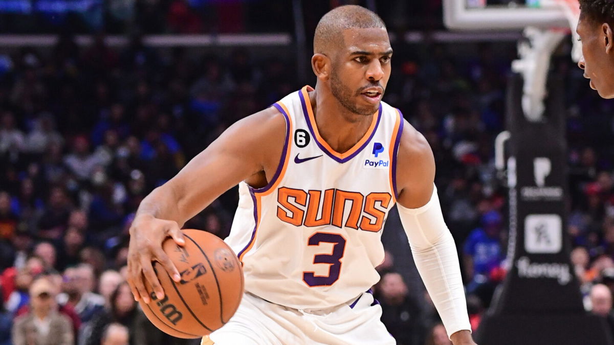 <i>Adam Pantozzi/NBAE/Getty Images</i><br/>Chris Paul of the Phoenix Suns pictured on December 15