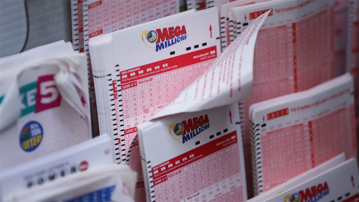<i>Drew Angerer/Getty Images</i><br/>The Mega Millions jackpot now stands at about $565 million