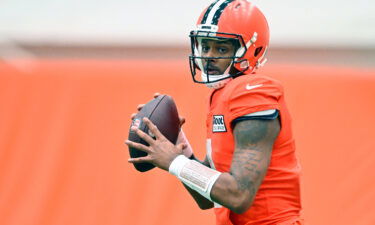 Cleveland Browns quarterback Deshaun Watson will play against the Houston Texans Sunday