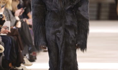 Naomi Campbell walks the runway during the Schiaparelli Haute Couture Spring-Summer 2023.