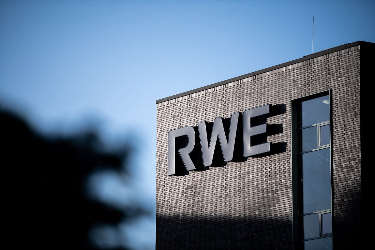 <i>Fabian Strauch/picture alliance/Getty Images</i><br/>German power producer RWE and Norway plan to build hydrogen-fueled power plants and a major pipeline between the two countries. Pictured is a RWE building in Essen