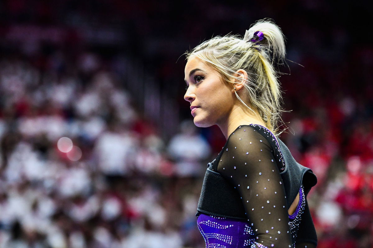 LSU Gymnastics enhancing security after fans of TikTok star Olivia Dunne  disrupt meet - ABC17NEWS