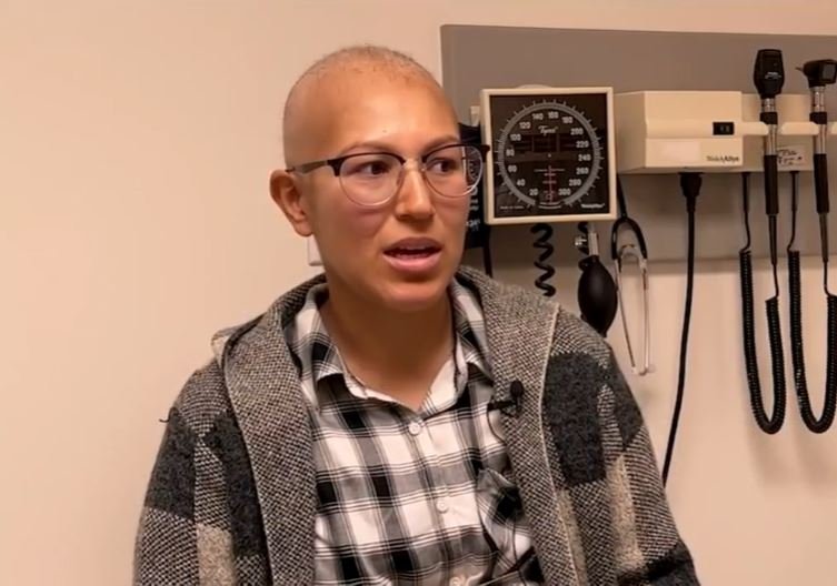 <i></i><br/>Sarai Vaca was diagnosed with breast cancer last August