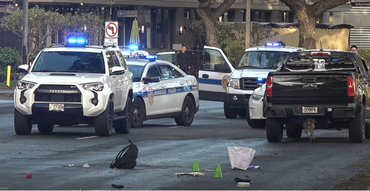 <i></i><br/>Some students afraid to cross a busy Kapiolani Boulevard and Kamakee Street where two teenage girls were struck by a hit-and-run driver who was speeding.