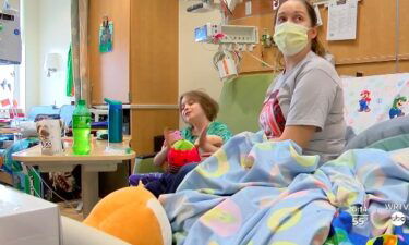 WRTV's Kaitlyn Kendall shows us how a device is helping a boy at Riley Hospital for Children.