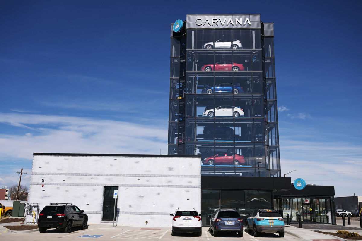 <i>Hyoung Chang/The Denver Post/Getty Images</i><br/>Car vending machine of Carvana is prepared for the opening in Denver