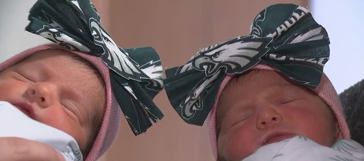 <i>KYW</i><br/>Identical twins Farah and Layla Teberian are ready for the Super Bowl