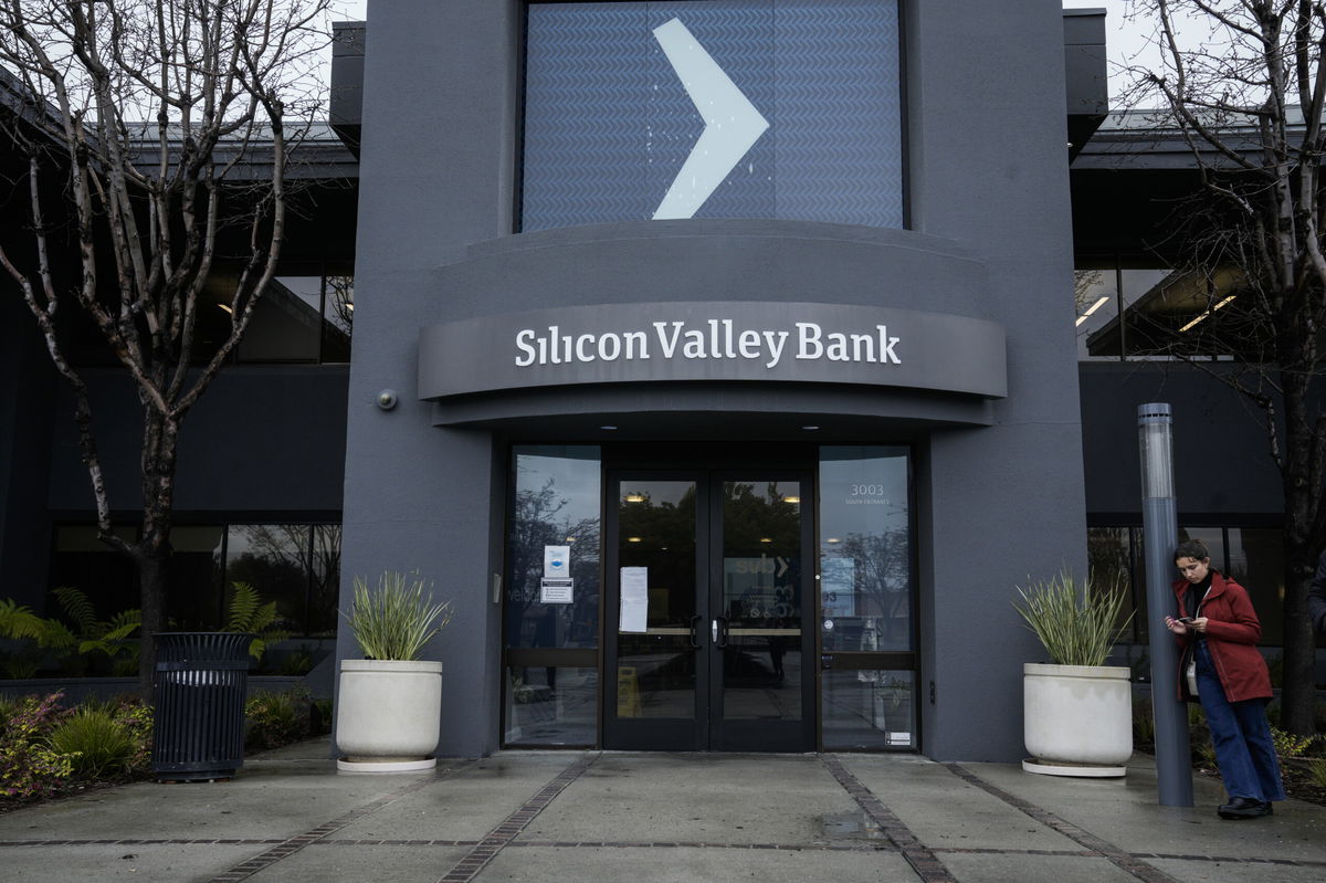 <i>Philip Pacheco/Bloomberg/Getty Images</i><br/>What the FDIC takeovers of SVB and Signature mean for the banks' customers and employees.