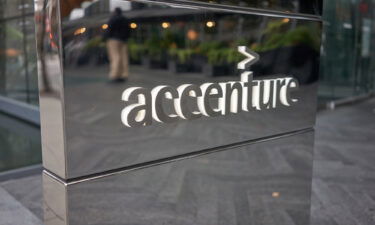 Accenture plans to slash 19