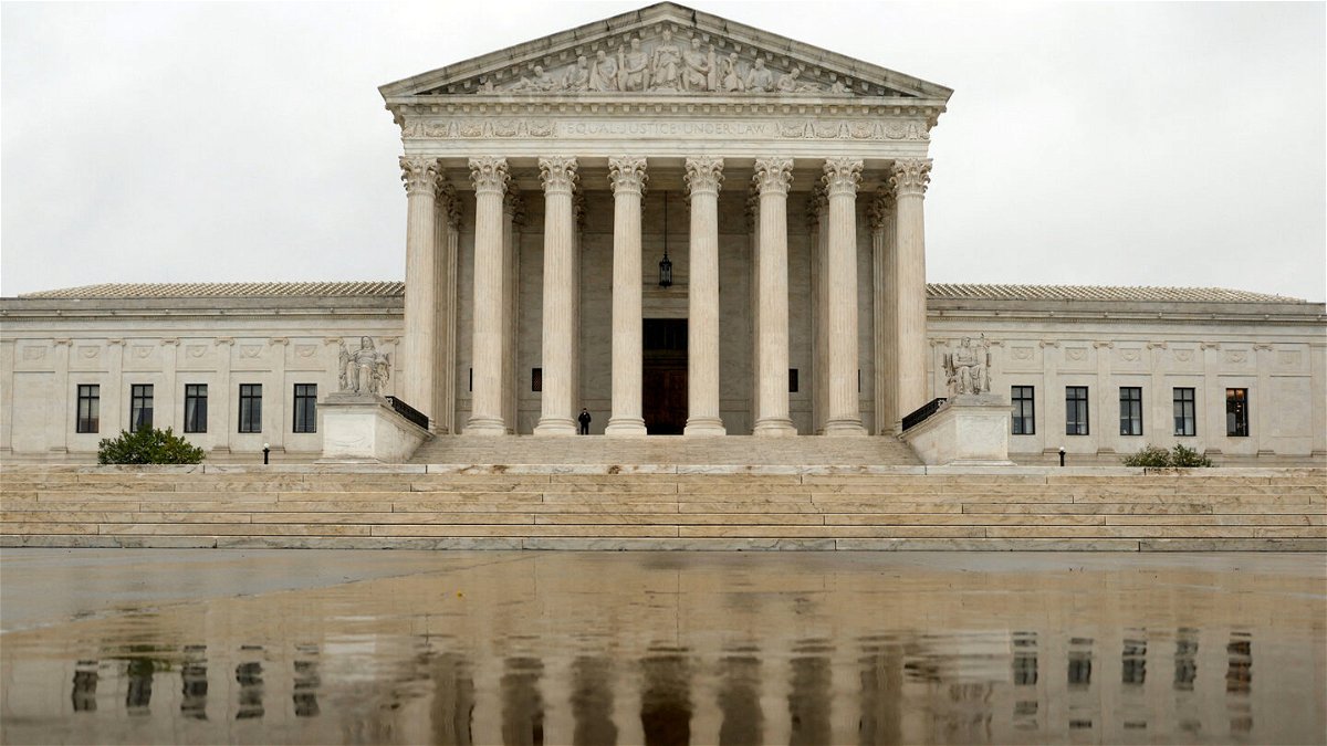 <i>Jonathan Ernst/Reuters</i><br/>Key Senate Democrats are calling for next year's funding for the Supreme Court to be conditioned on the creation of an ethics code for the justices.