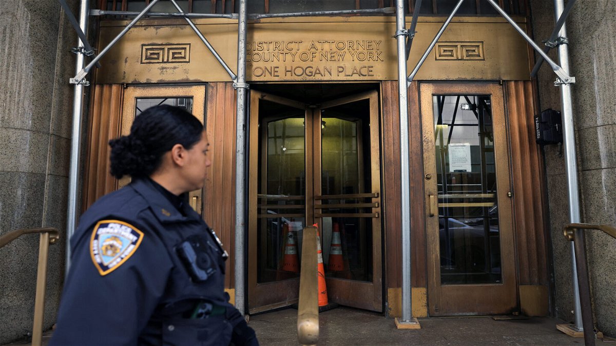 <i>Andrew Kelly/Reuters</i><br/>Federal agencies are working with the New York Police Department to make security preparations for  former President Donald Trump's arraignment in a Manhattan courthouse on Tuesday.