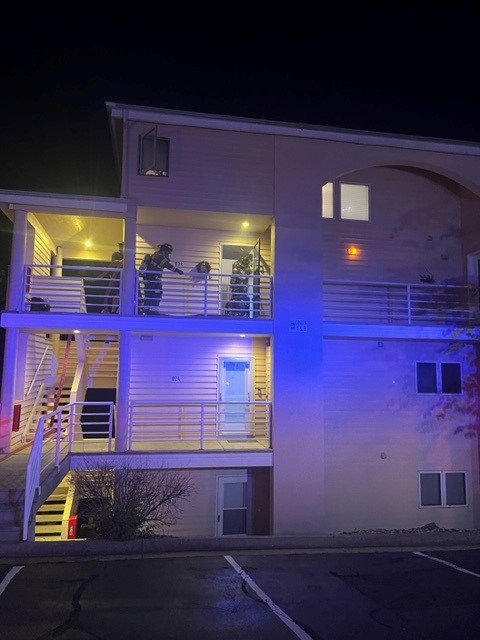 Lake Ozark firefighters put out a small fire Wednesday night at an apartment building off Horseshoe Bend Parkway.
