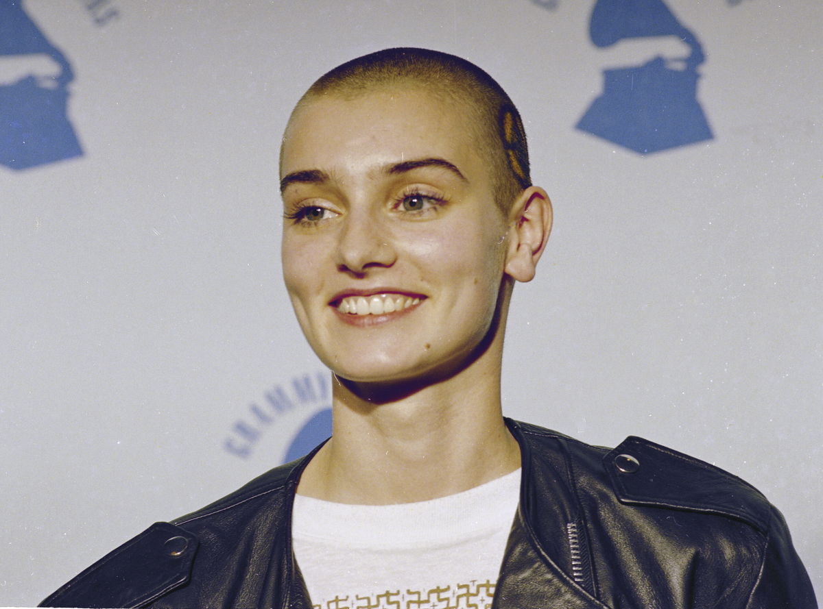 FILE - Irish singer Sinead O'Connor appears at the 31st Annual Grammy Awards at the Shrine Auditorium in Los Angeles on Feb. 22, 1989. O’Connor, the gifted Irish singer-songwriter who became a superstar in her mid-20s but was known as much for her private struggles and provocative actions as for her fierce and expressive music, has died at 56.  The singer's family issued a statement reported Wednesday by the BBC and RTE. 