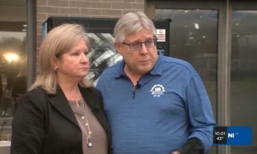 A St. Louis couple is pushing for change at a federal level after they used their own supply of Narcan to save a man’s life during a flight. Mary and John Gaal always carry Narcan with them.