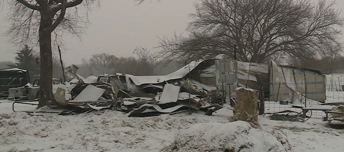 <i></i><br/>A family in Paola is heartbroken after losing more than a dozen animals in an early morning barn fire. Now