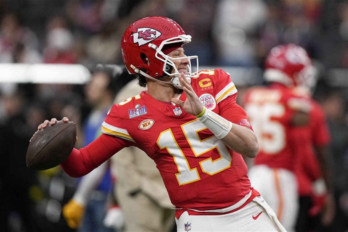 Kansas City Chiefs quarterback Patrick Mahomes warms up before the NFL Super Bowl 58 football game against the San Francisco 49ers, Sunday, Feb. 11, 2024, in Las Vegas. (AP Photo/Brynn Anderson)