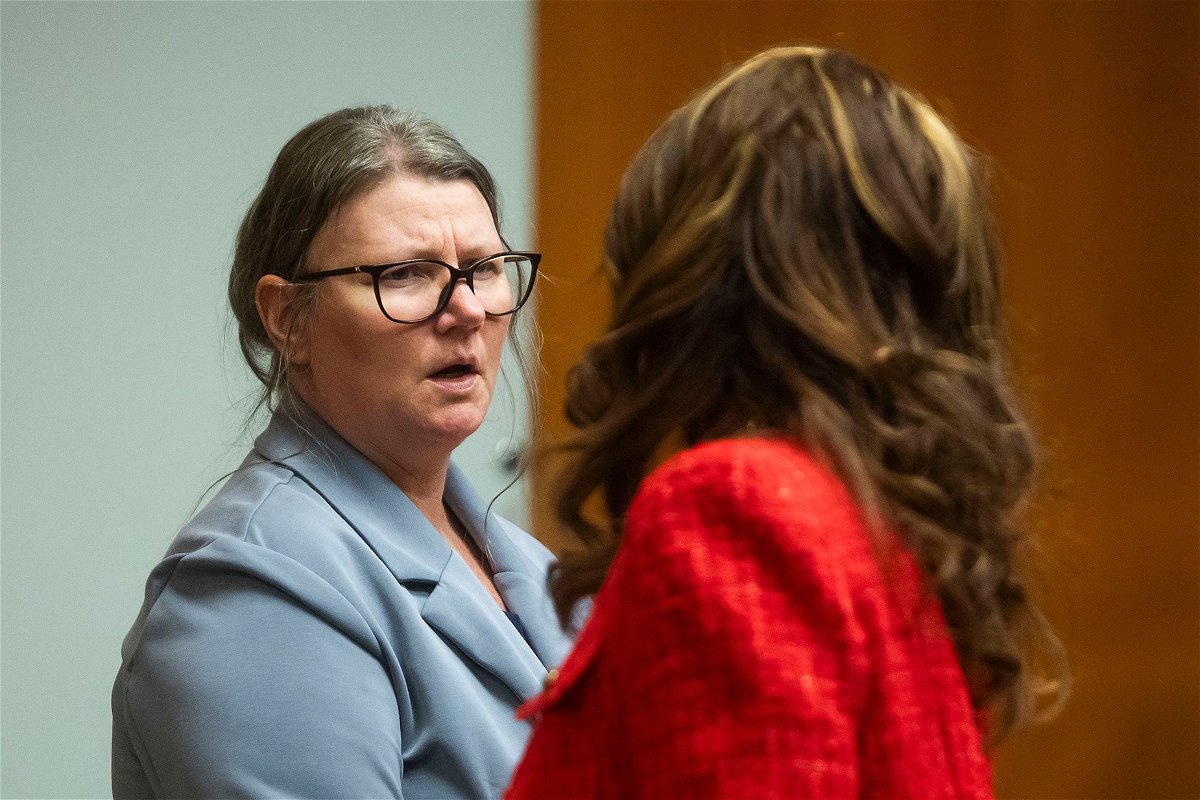 Jennifer Crumbley takes the stand in her manslaughter trial, and she is seen here speaking with her attorney during her jury trial at the Oakland County Courthouse on Wednesday, Jan. 31, 2024, in Pontiac, Michigan.
