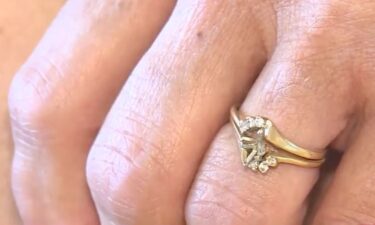 A Leavenworth bakery owner's lost diamond from her wedding ring has sparked an unusual search among her cookies. She believes the diamond