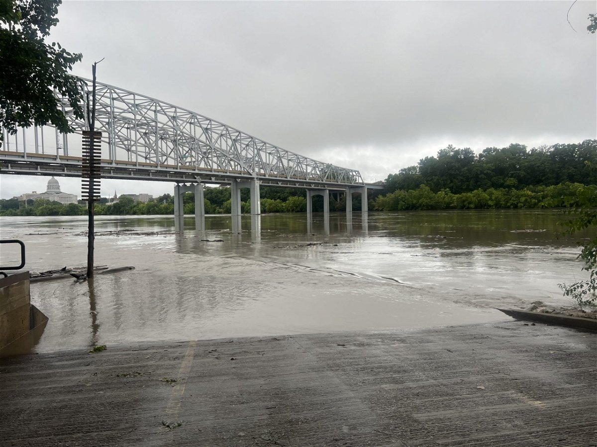 Flooding remains a concern in Mid-Missouri after Thursday morning rain – ABC17NEWS