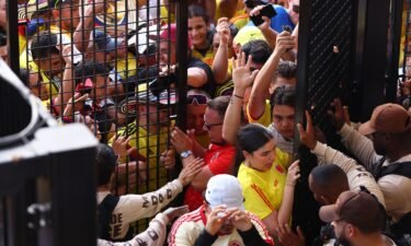 Fans try to enter the stadium for the Copa América 2024 Final match between Argentina and Colombia at Hard Rock Stadium on July 14