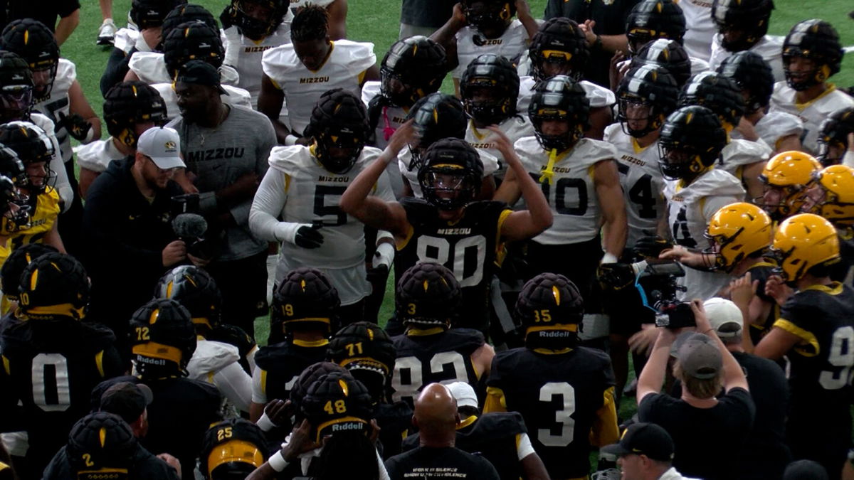 Mizzou tight end Tyler Stephens led the first 'Tiger Jacks' of fall camp on Monday, July 29. 