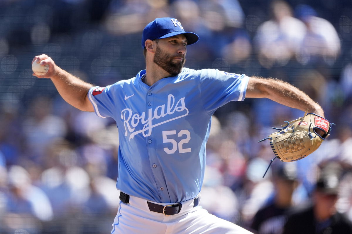 Kansas City Royals starting pitcher Michael Wacha throws during the first inning of a baseball game against the Minnesota Twins Sunday, Sept. 8, 2024, in Kansas City, Mo. 