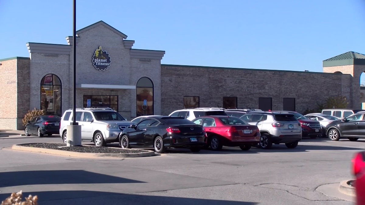 Prosecutor says potential victims of Planet Fitness peeping should contact authorities