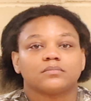 <i>Shreveport police/KTBS via CNN Newsource</i><br/>Shreveport police have arrested Daisha Davis accused of hitting her young child with an extension cord